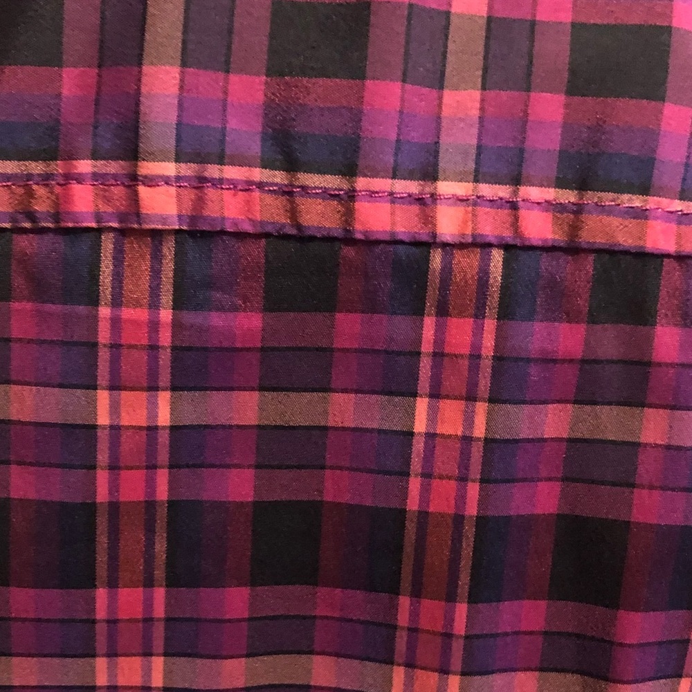 EXPRESS V~NECK PLAID STRETCH BLOUSE - Picture 8 of 13